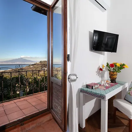 - Florinda ヴィラ