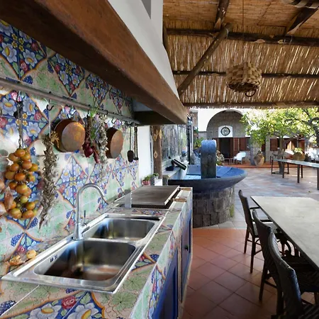 - Florinda ヴィラ