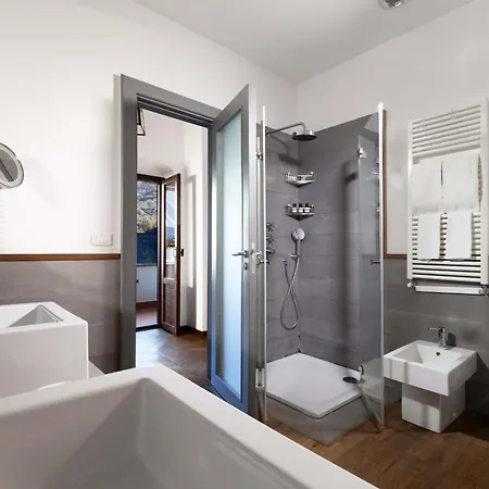 - Florinda ヴィラ ソレント