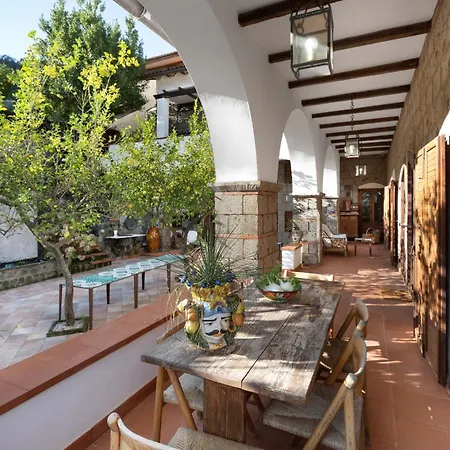 ヴィラ - Florinda *