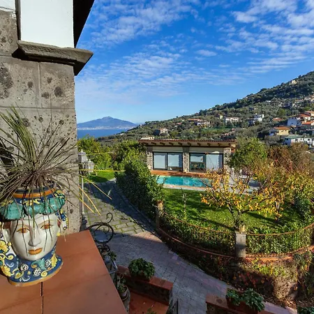 ヴィラ - Florinda