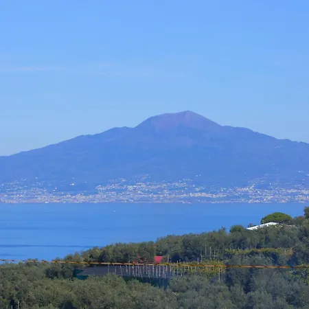 ヴィラ - Florinda