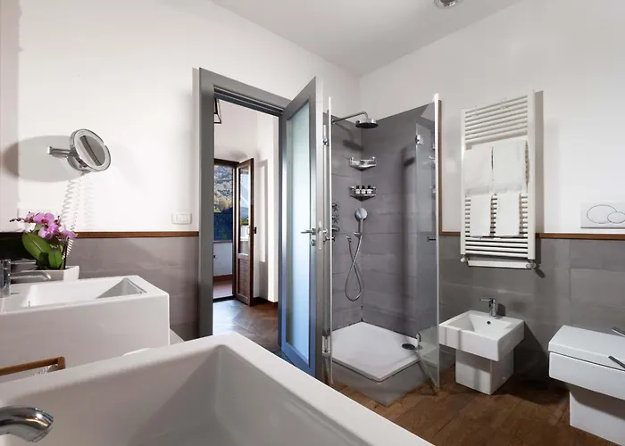 - Florinda Villa Sorrento